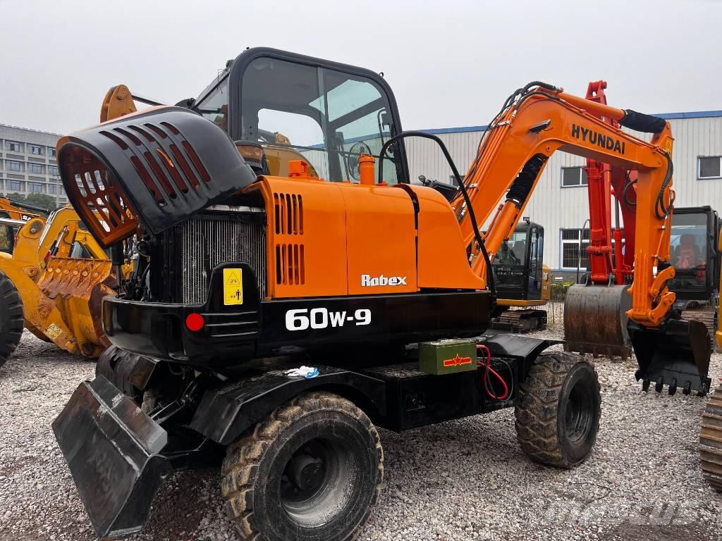 Hyundai Robex 60 W-9 Wheeled excavators