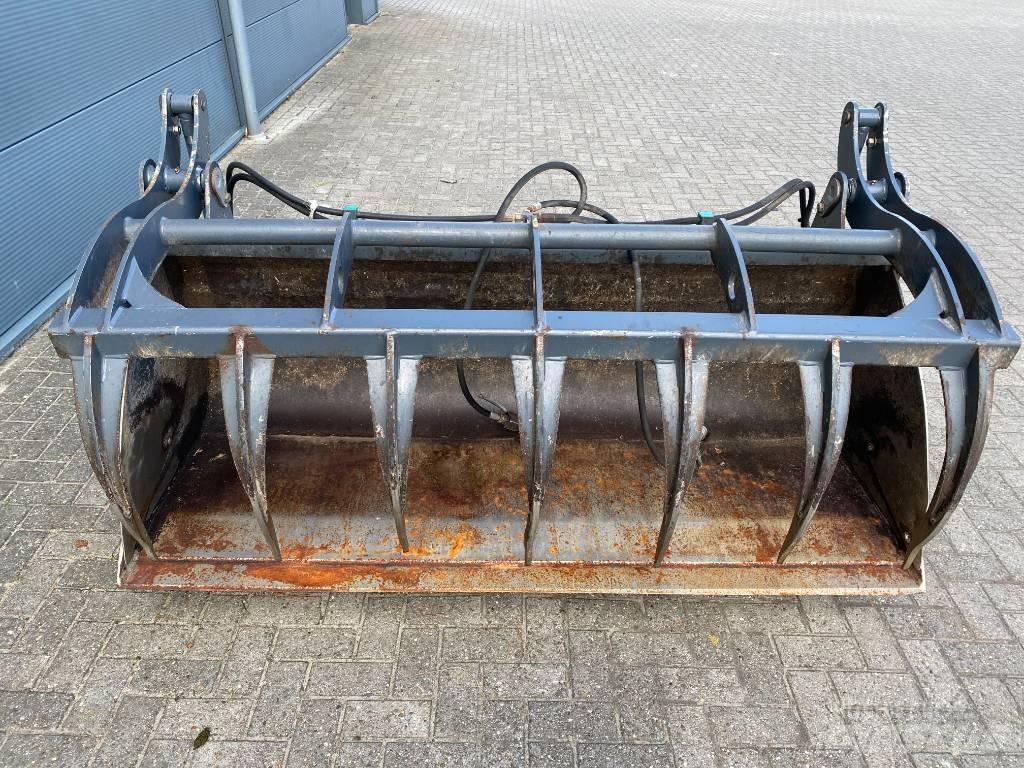 VTM GPM 2000 Front loader accessories