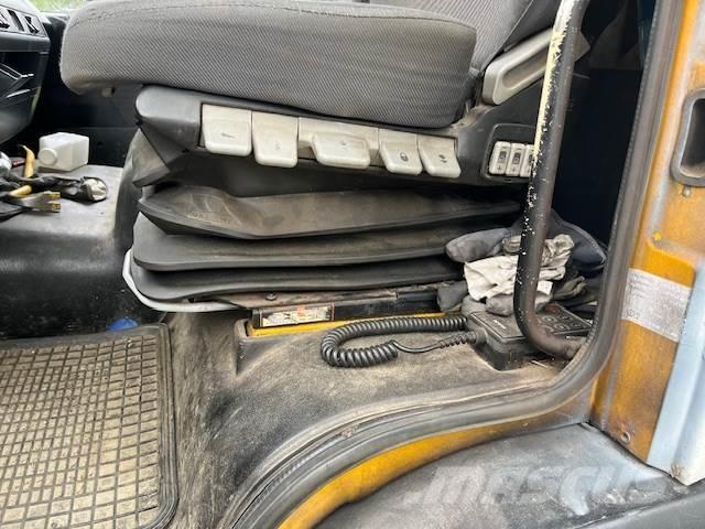 Komatsu PC26MR-3 Mini excavators < 7t (Mini diggers)