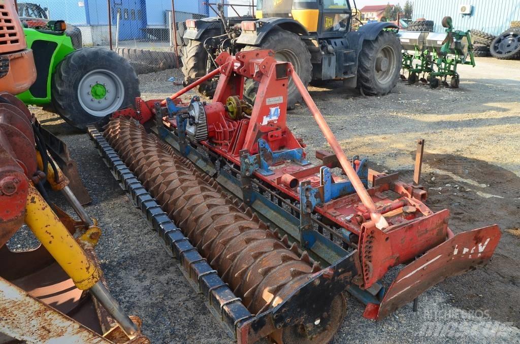 Lely Roterra Harrows