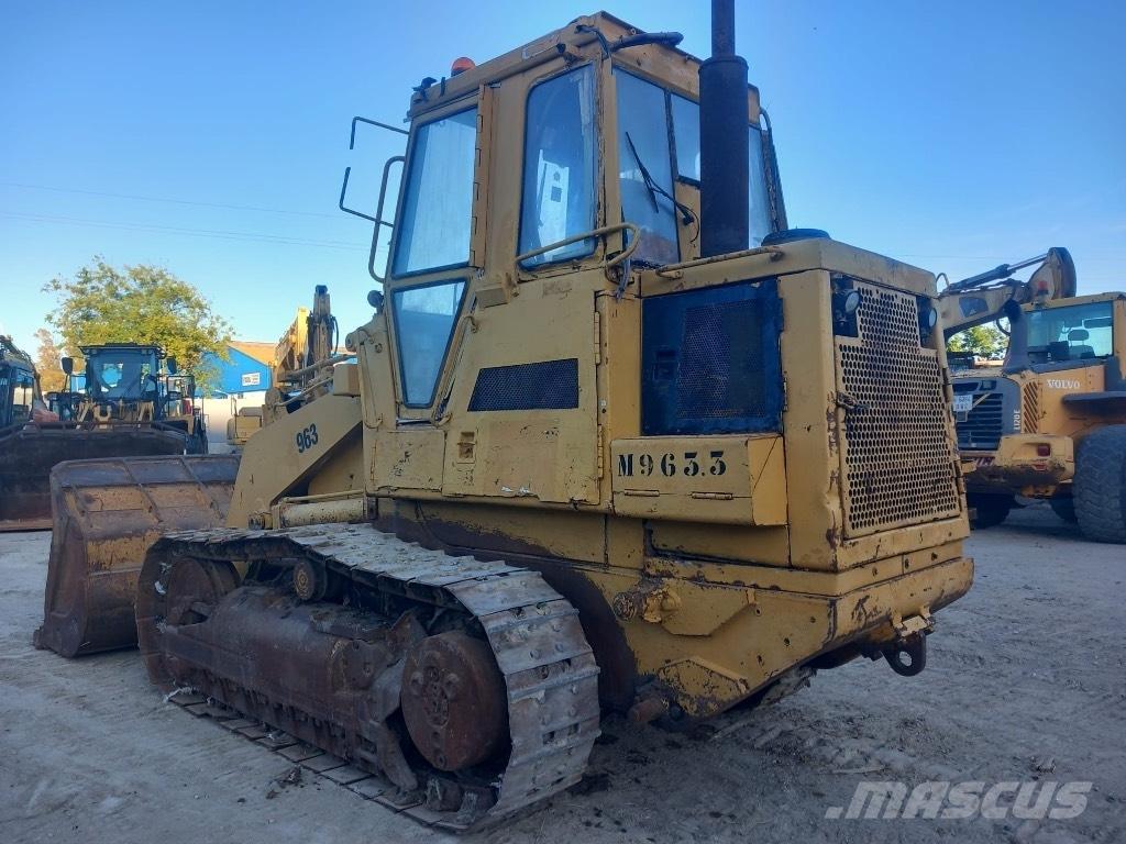 CAT 963 Crawler loaders