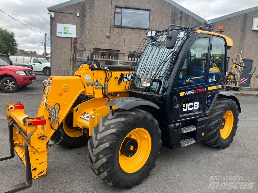 JCB 536-95 Agri Xtra Telehandlers for agriculture