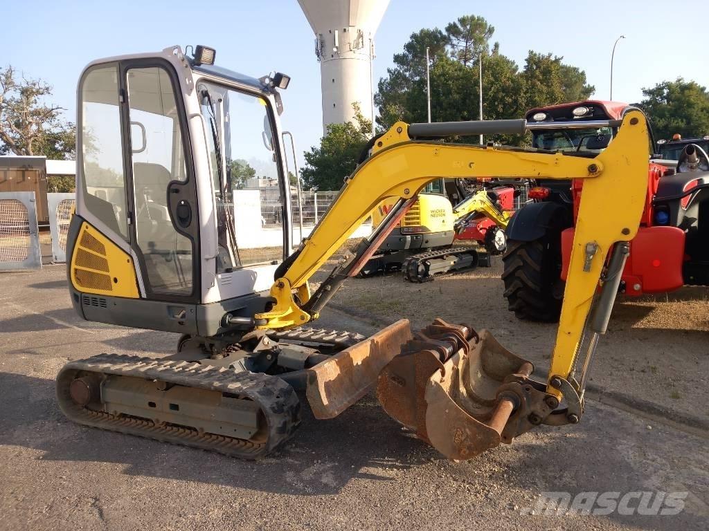 Neuson ET24 Crawler excavators