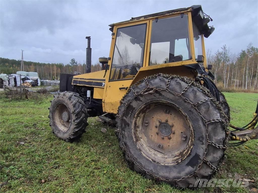 Valtra 715M Tractors