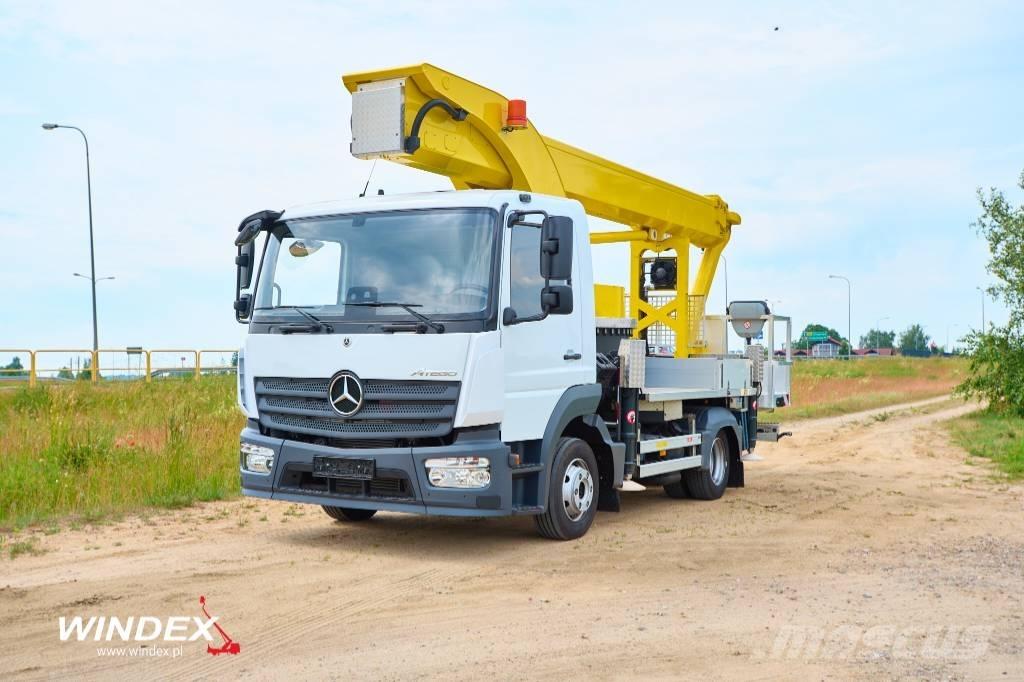 Palfinger P 300 KS Truck & Van mounted aerial platforms