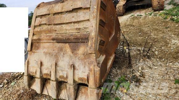 Volvo EC 300 E Crawler excavators