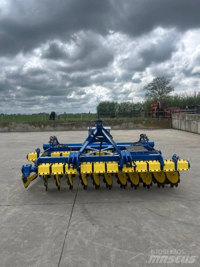 Ceres CSE 300 Disc harrows