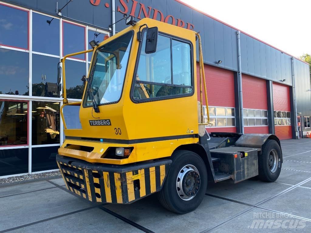 Terberg YT 222 Terminal tractors