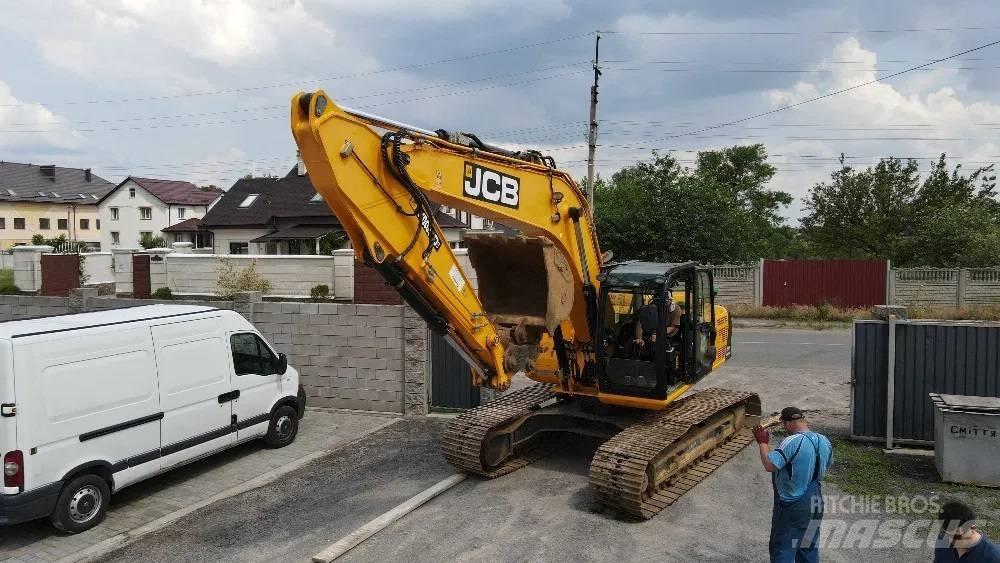 JCB JS220LC Crawler excavators