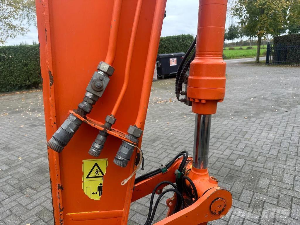 JCB JS145W Wheeled excavators