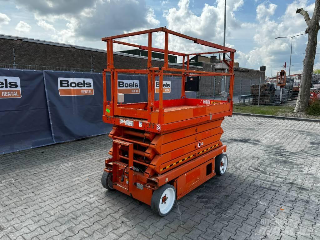 SkyJack SJIII 4632 Scissor lifts