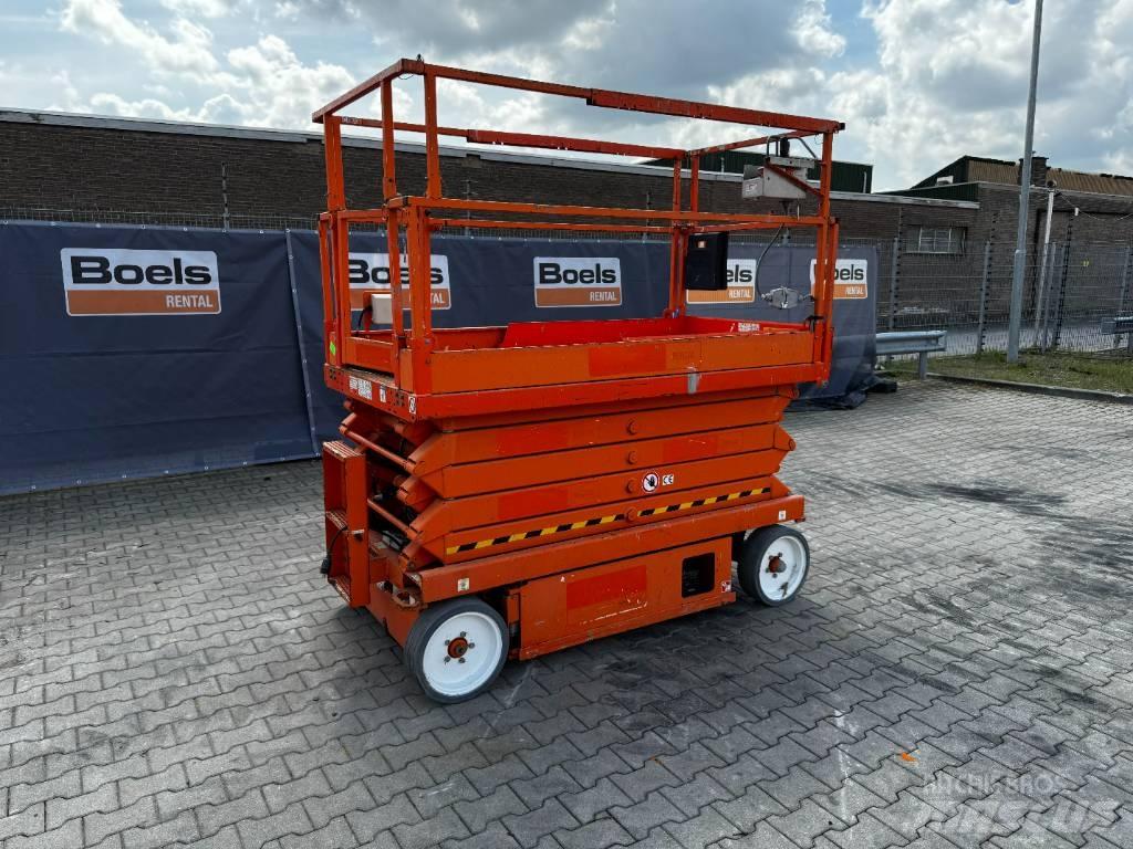 SkyJack SJIII 4632 Scissor lifts