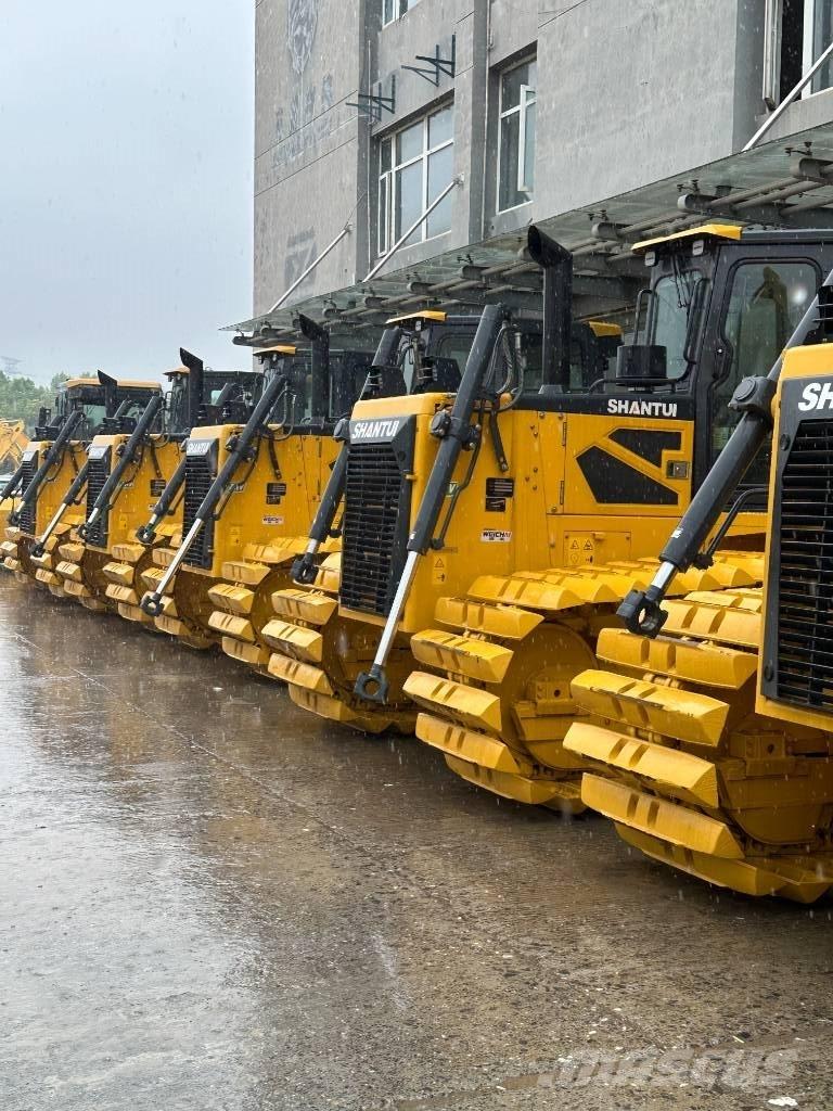 Shantui DH17 Crawler dozers