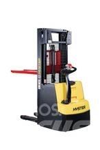 Hyster S1.4iL Pedestrian stacker