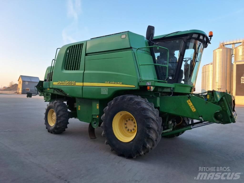 John Deere 9640 WTS Combine harvesters