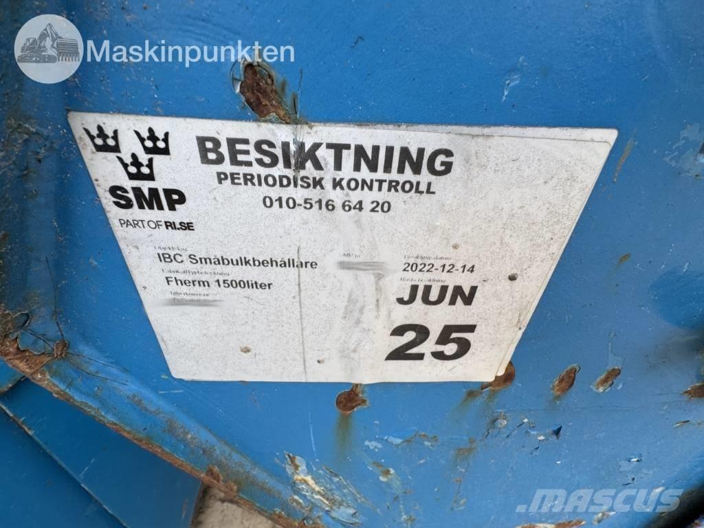 Develon DX 235 LCR Crawler excavators