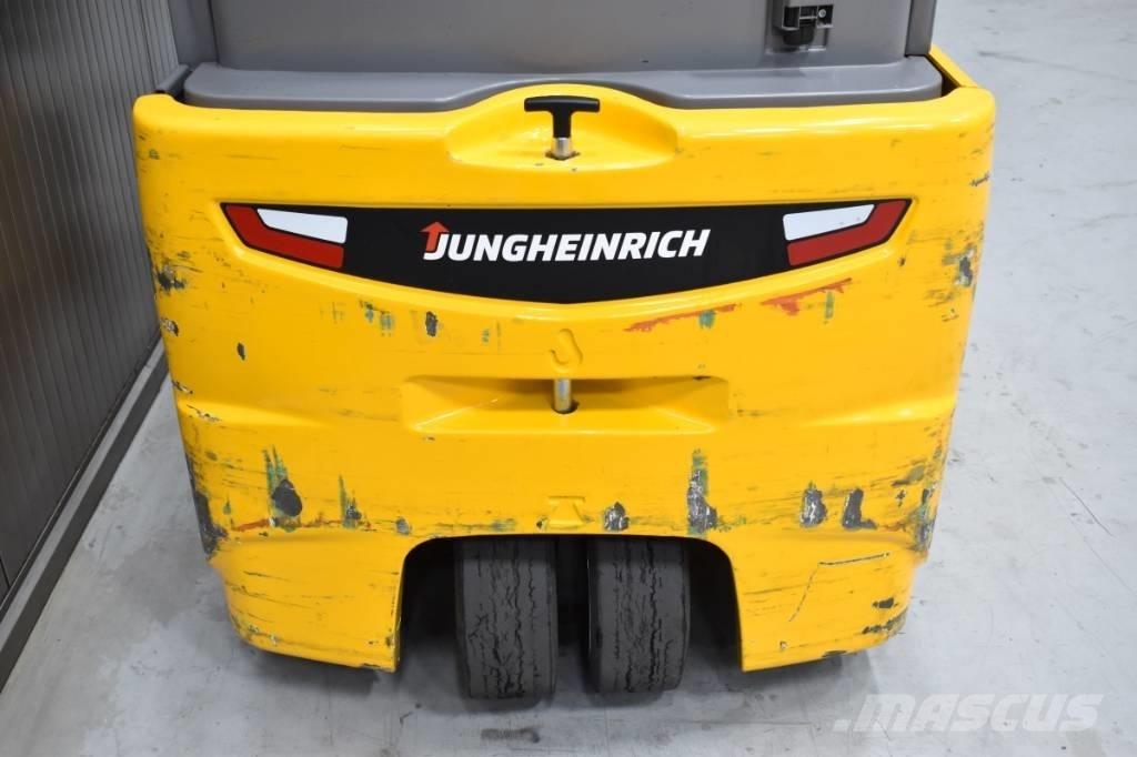 Jungheinrich EFG218 Electric forklift trucks