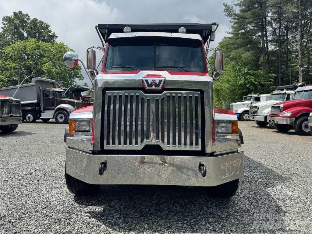 Western Star 4700 Tipper trucks