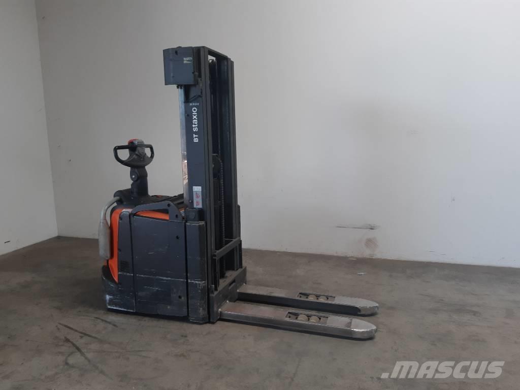 BT SPE 160 L Pedestrian stacker