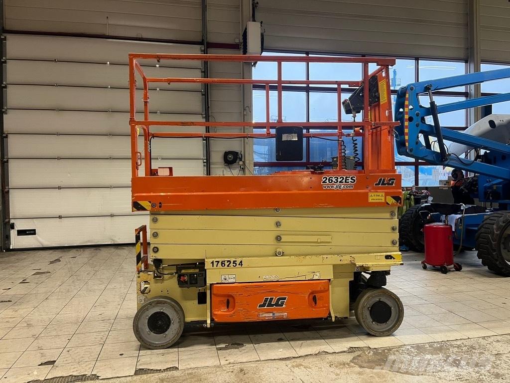 JLG 2630 ES Scissor lifts