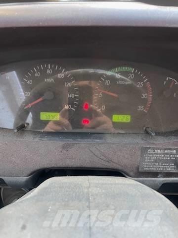 Novas 350Q-S Truck & Van mounted aerial platforms