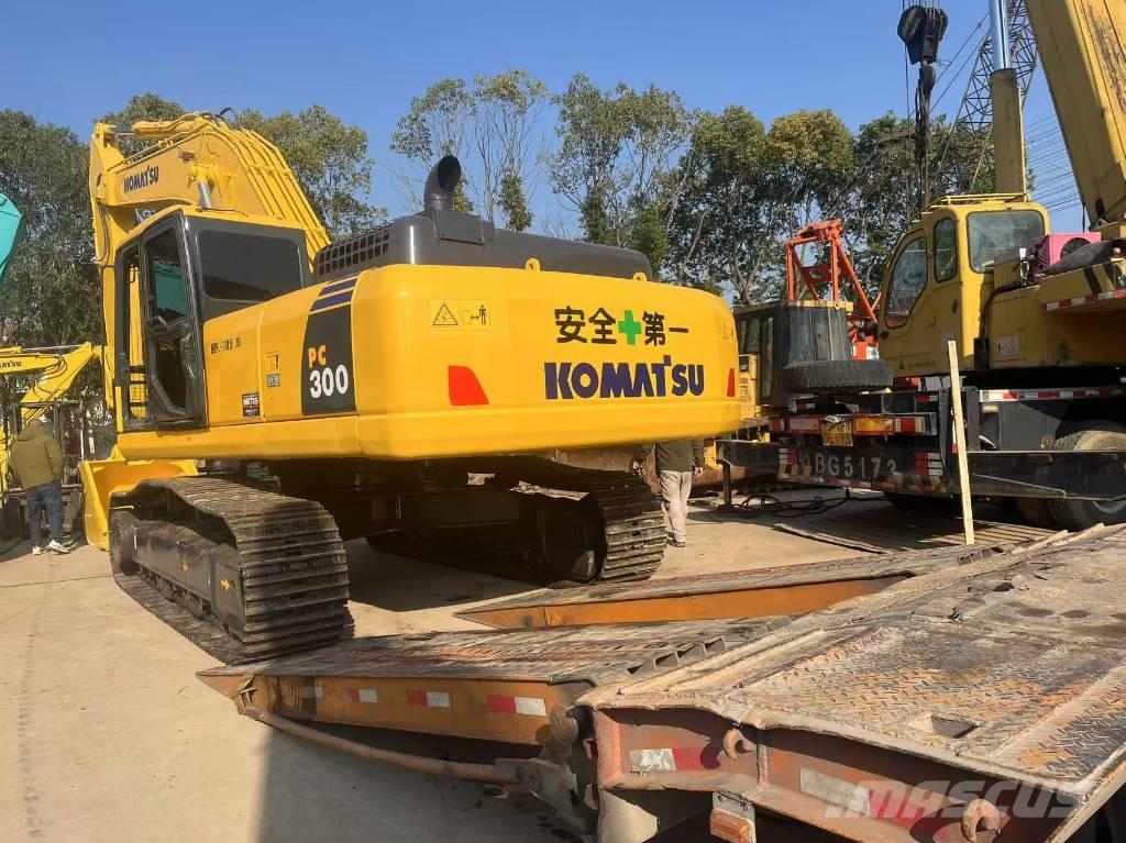 Komatsu PC 300 LC-7 Crawler excavators