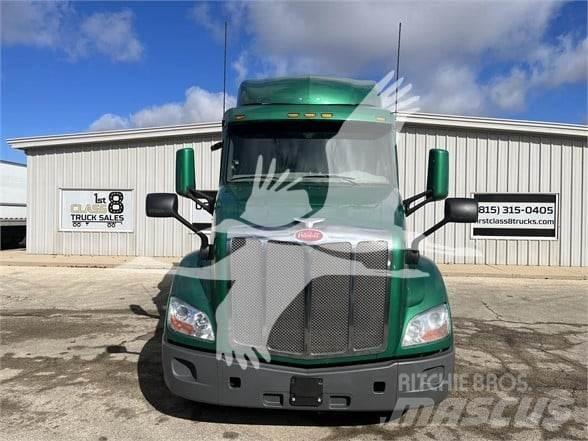 Peterbilt 579 Tractor Units