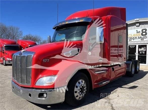 Peterbilt 579 Tractor Units