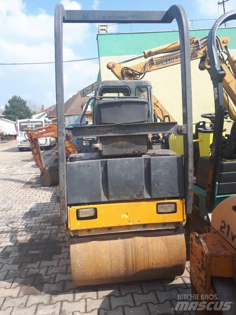 Bomag BW 100 AD-3 Twin drum rollers