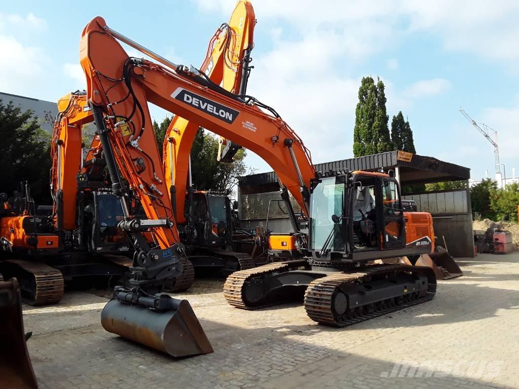 Doosan DX225LC-7 Crawler excavators