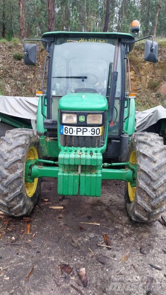 John Deere 5075 E Tractors