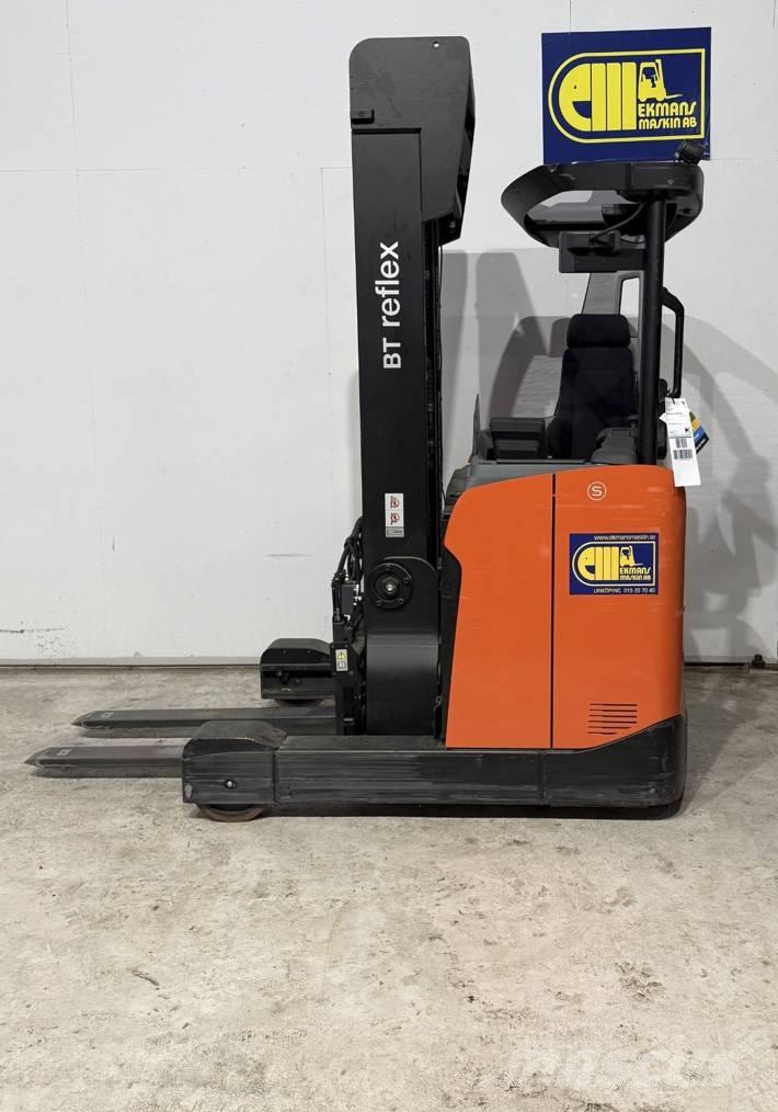 BT truck RRE 160HE Reach trucks