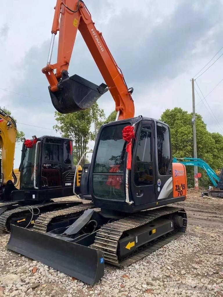 Hitachi zaxis70 Crawler excavators