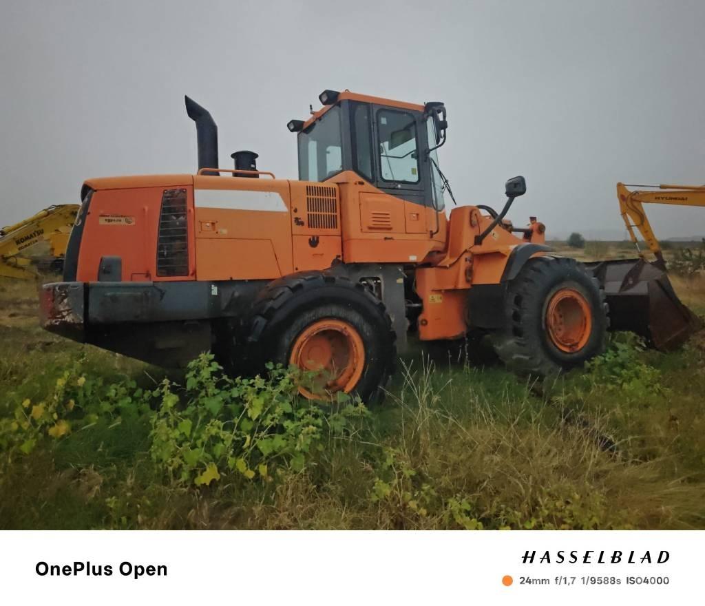 Doosan DL 300 Axles