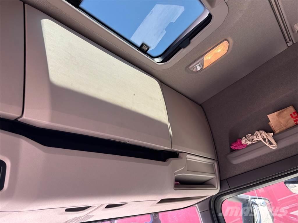 Scania R450 Tractor Units
