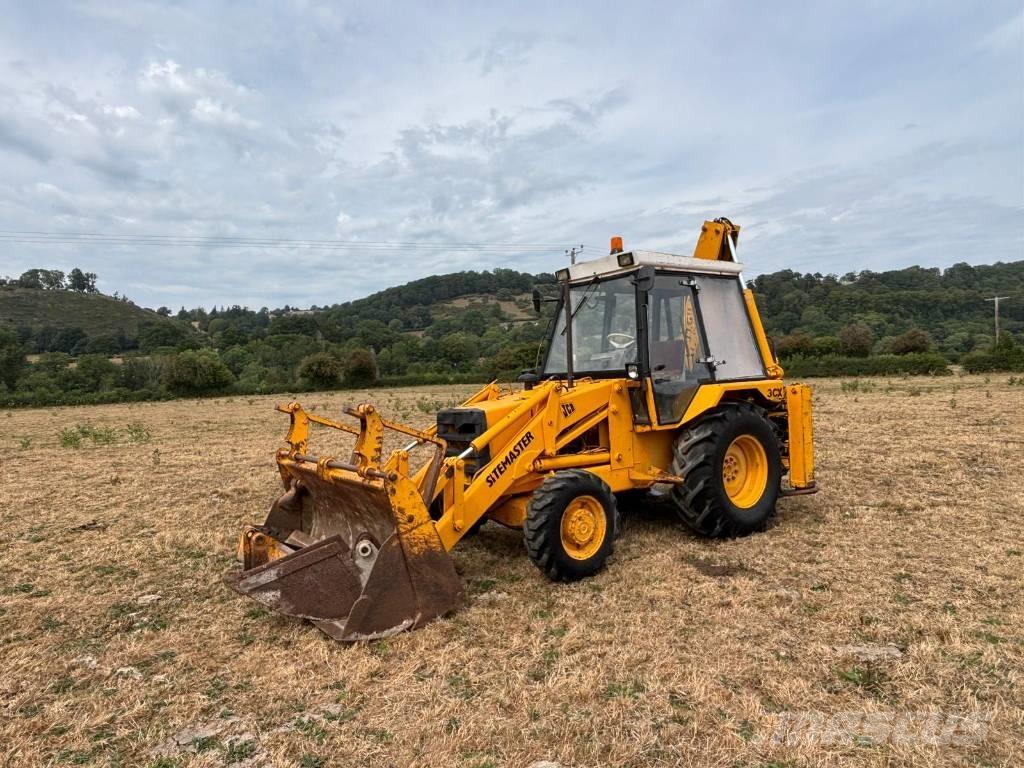 JCB 3 CX Backhoe loaders