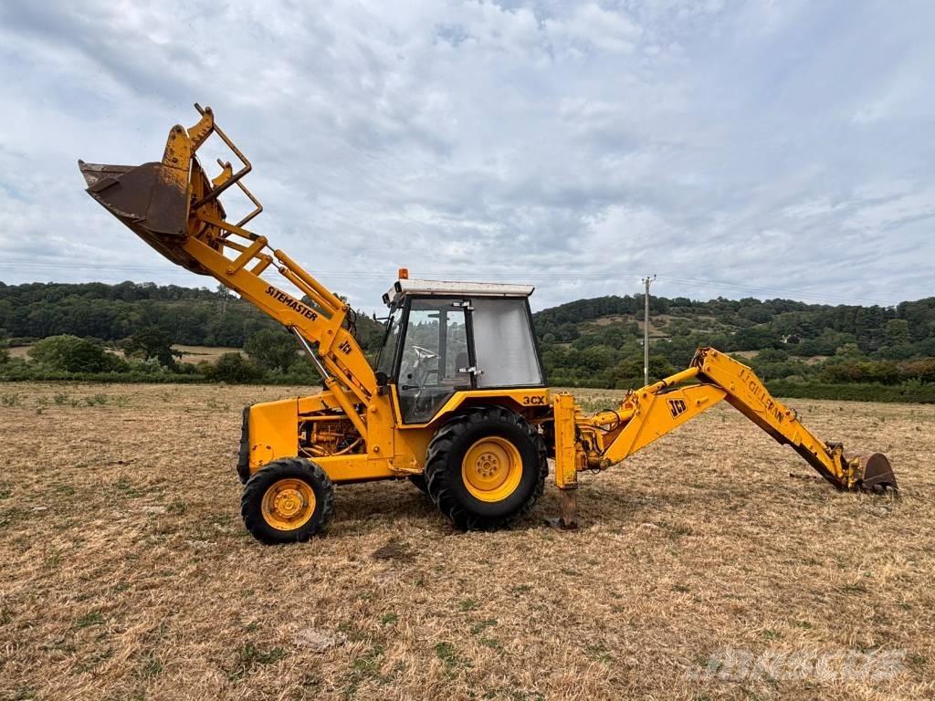 JCB 3 CX Backhoe loaders