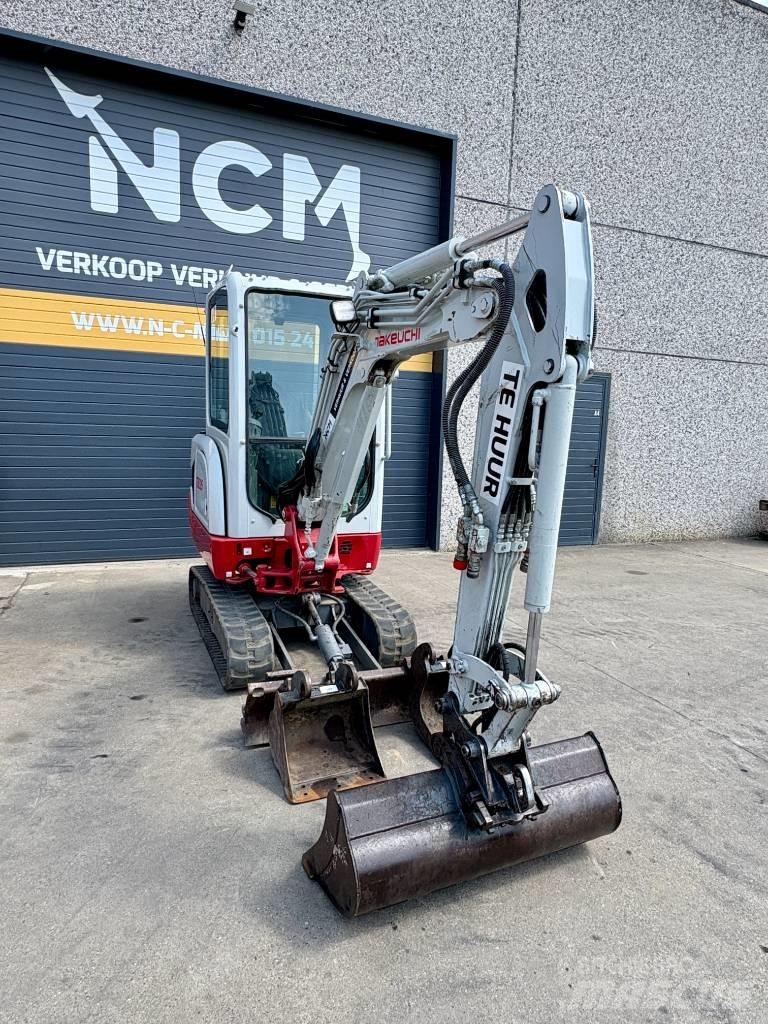 Takeuchi TB 225 Mini excavators < 7t (Mini diggers)