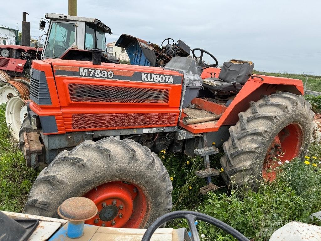 Kubota M 7580 Tractors