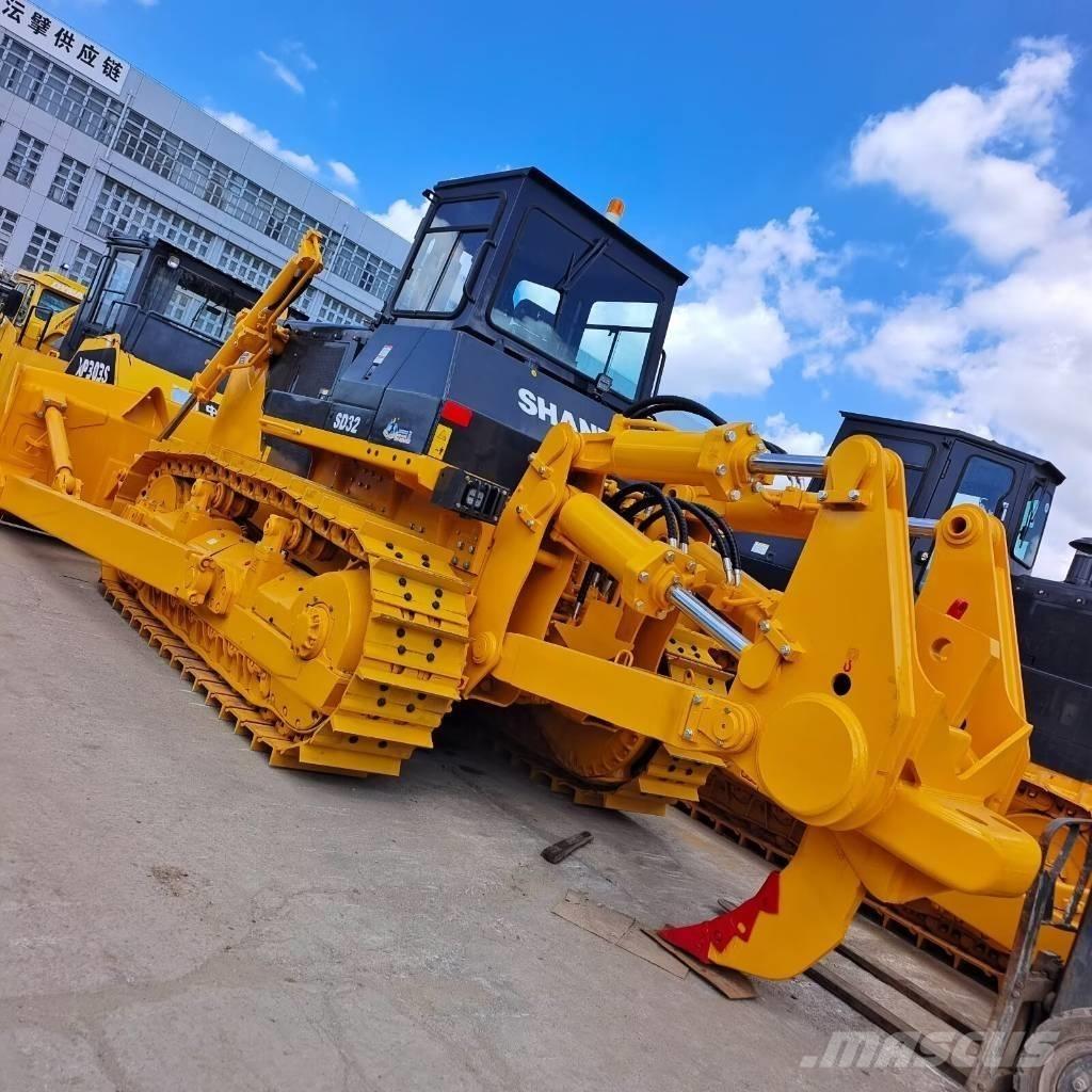 Shantui SD 32 Crawler excavators