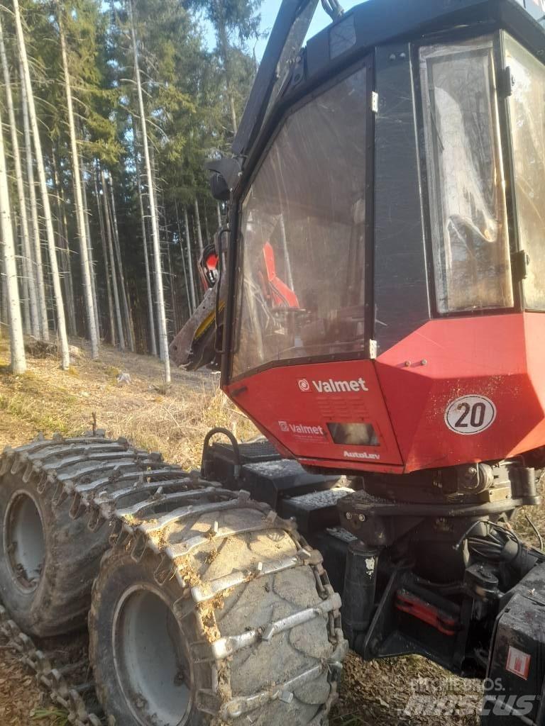 Valmet 911.3 Harvesters