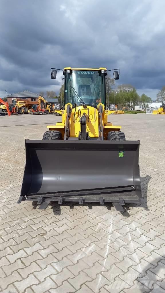 Volvo L 30 G Wheel loaders