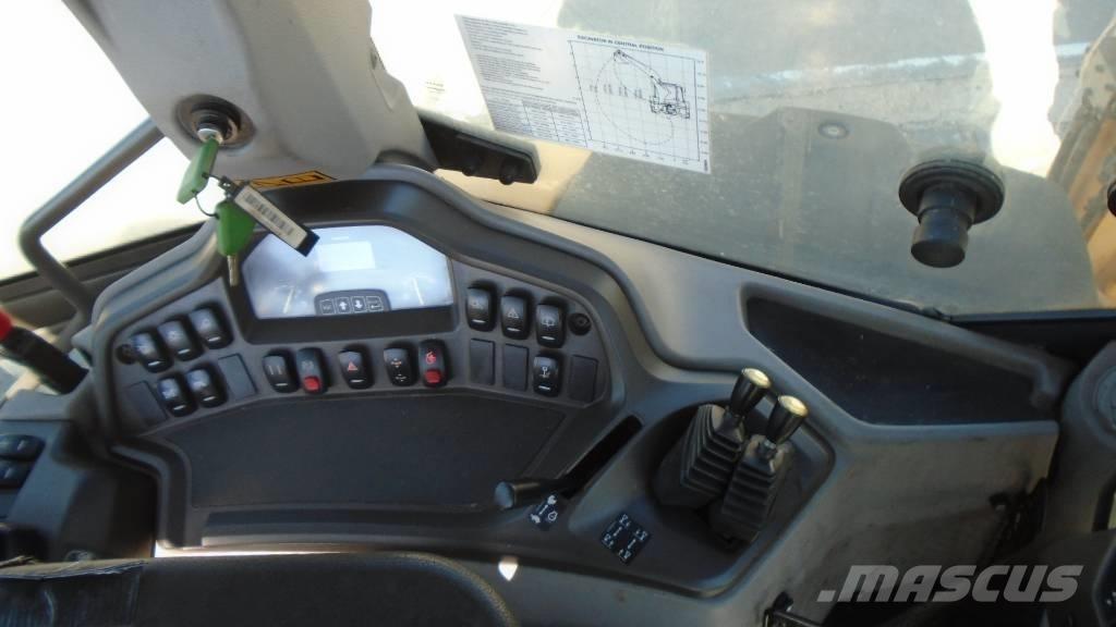 Volvo BL 71 Backhoe loaders