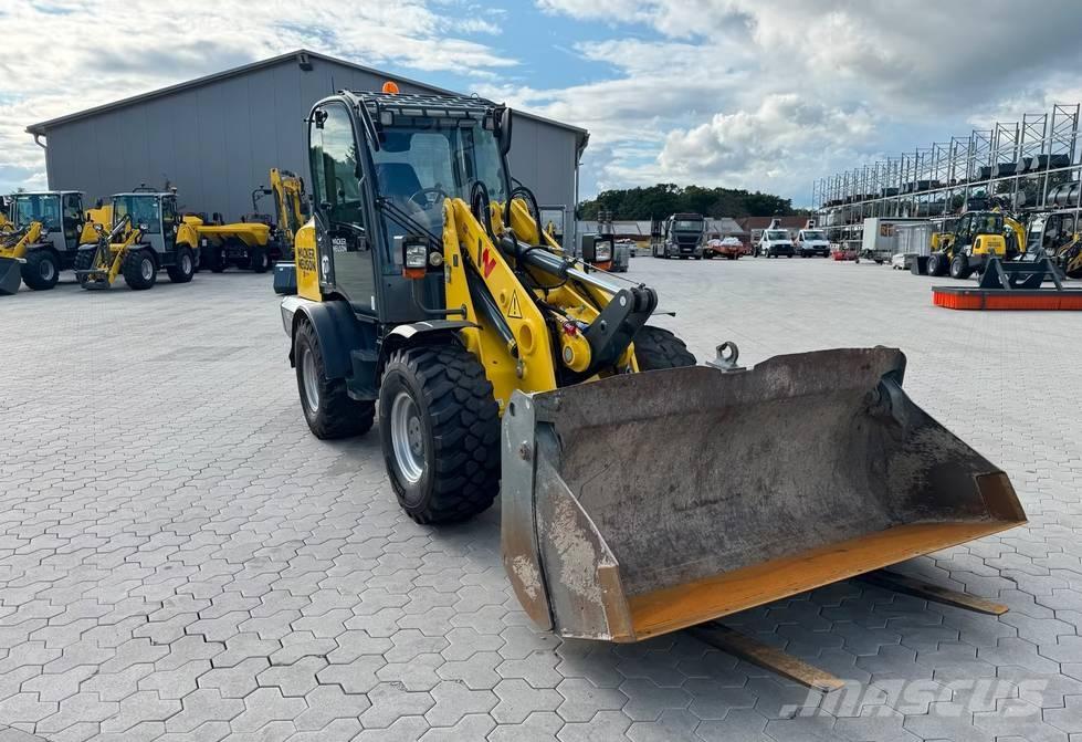 Wacker Neuson WL 70 Skid steer loaders