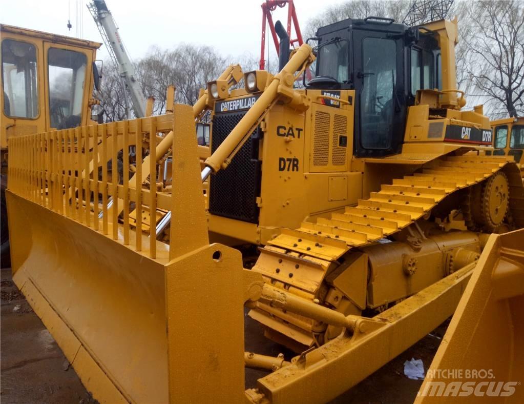 CAT D 7 R Crawler dozers