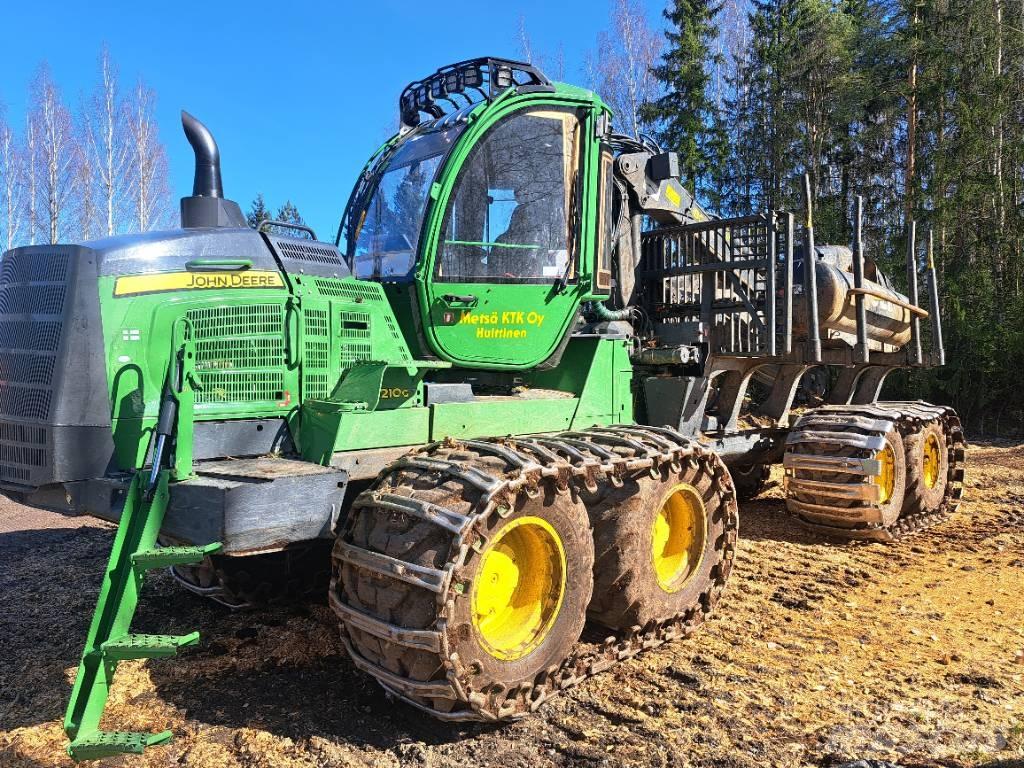 John Deere 1210G Forwarders