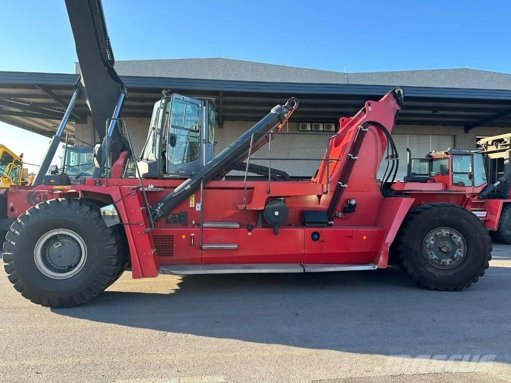 Kalmar DRG450-65S5 Reachstackers