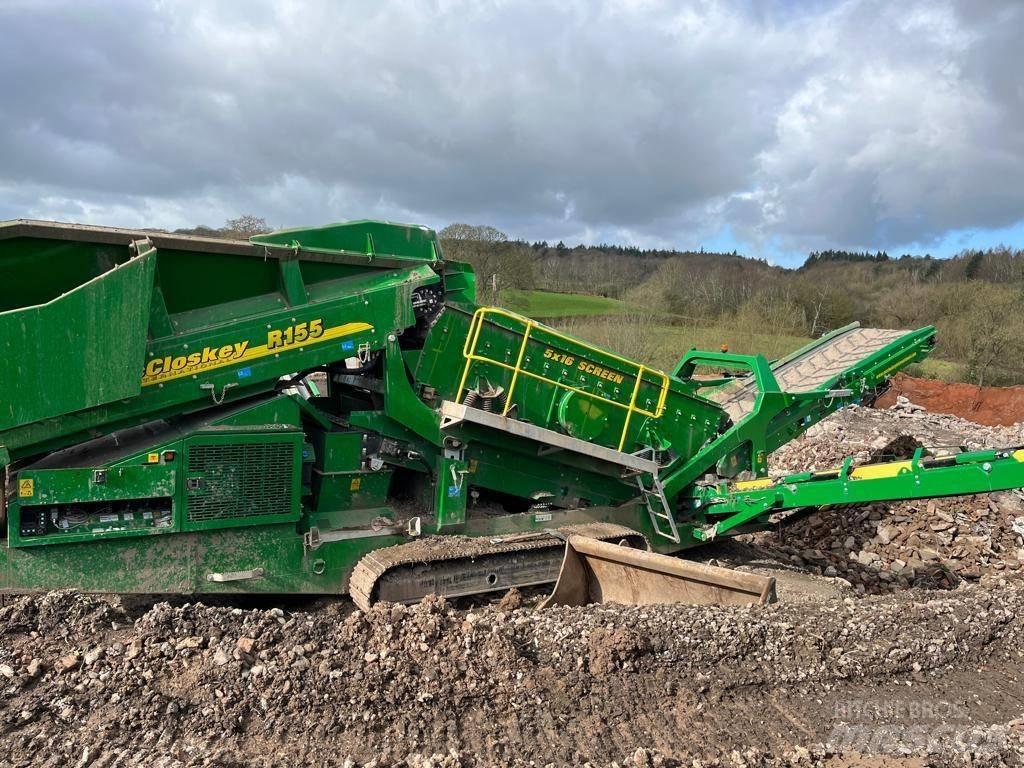 McCloskey R155 Mobile screeners