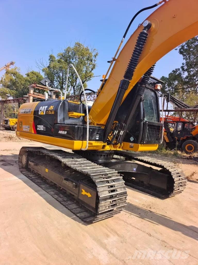 CAT 320 D2L Crawler excavators