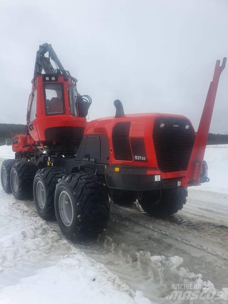 Komatsu 931 XC Harvesters